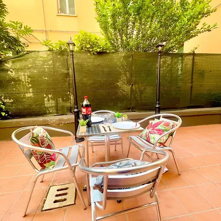 50 Tourist House - Pratello - Self Check-in Апартаменты