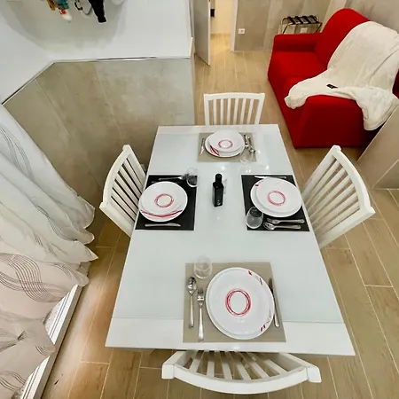 Apartment 50 Tourist House - Pratello - Self Check-in