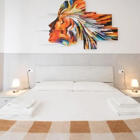 50 Tourist House - Pratello - Self Check-in דירה בולוניה