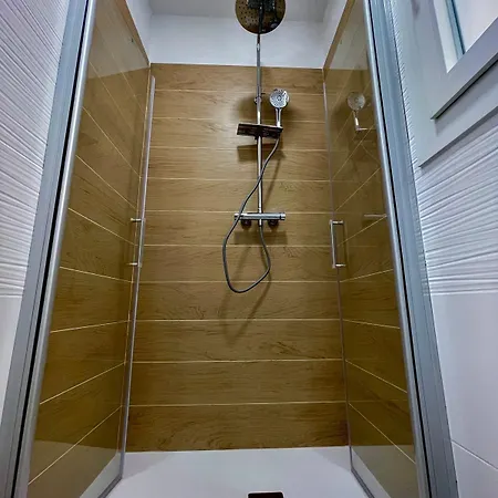 50 Tourist House - Pratello - Self Check-in *