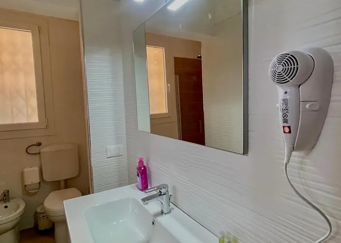 50 Tourist House - Pratello - Self Check-in