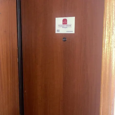 50 Tourist House - Pratello - Self Check-in Lejlighed *
